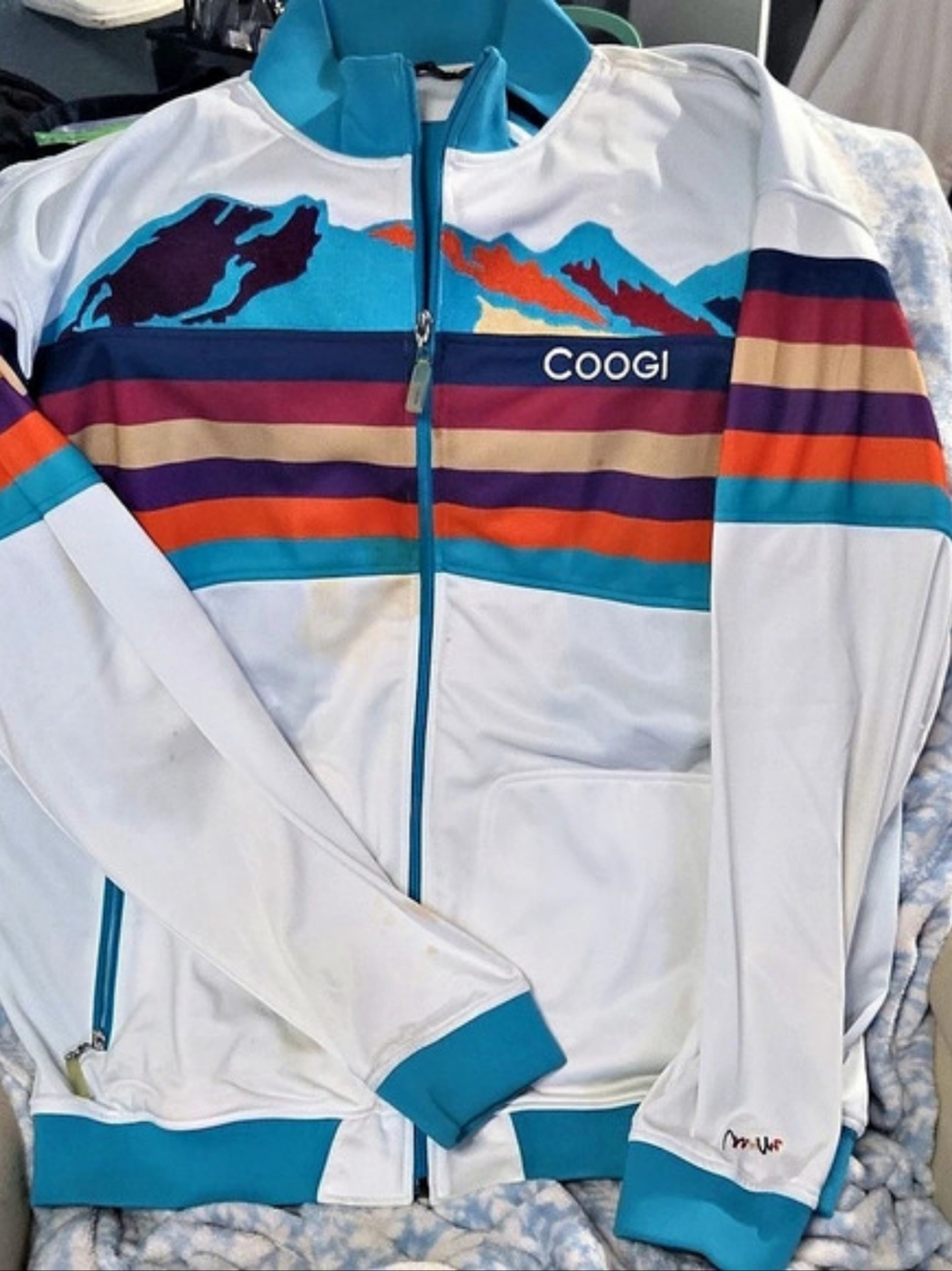 COOGI Vintage Embroidered Mountain Track Jacket White & Blue XXL